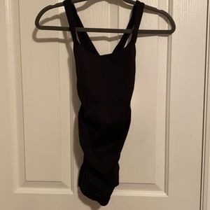 Maternity workout tank size medium